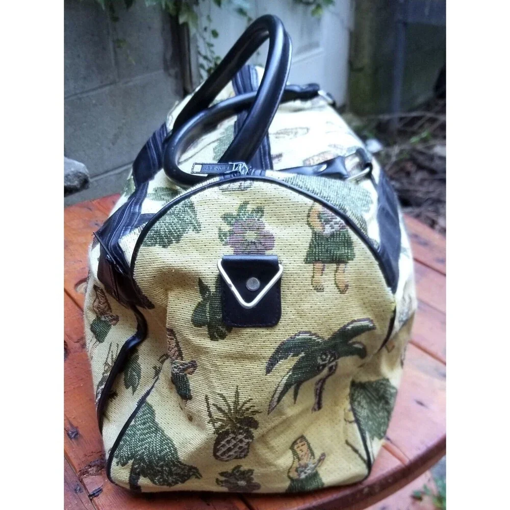 Pioneer Express Honolulu Hawaii Tiki Luau Tapestry Print Travel Bag 18